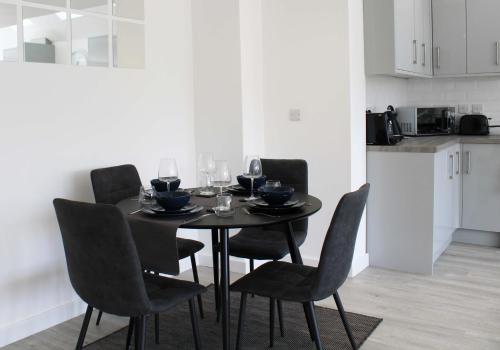 Imagen de la galería de Abingdon - Private Flat with Garden & Parking 10, en Abingdon