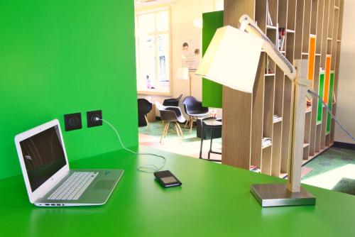 Μια τηλεόραση ή/και κέντρο ψυχαγωγίας στο ibis Styles Moulins Centre