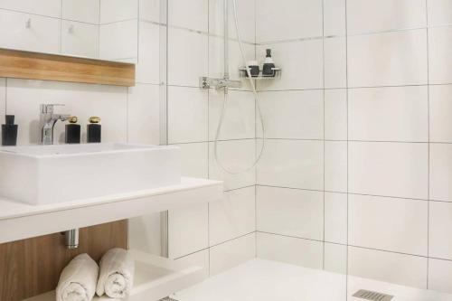 Bilik mandi di Hôtel San Lucianu