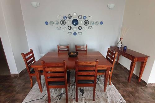 Φωτογραφία από το άλμπουμ του Charming 2-Bed Apartment in Kigo στην Καμπάλα
