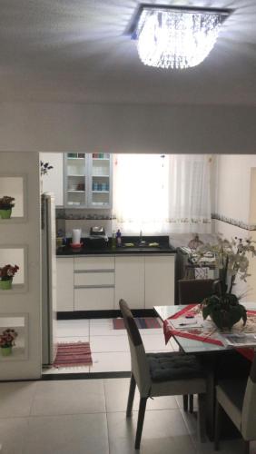 Dapur atau dapur kecil di PORTAL DAS ROSAS