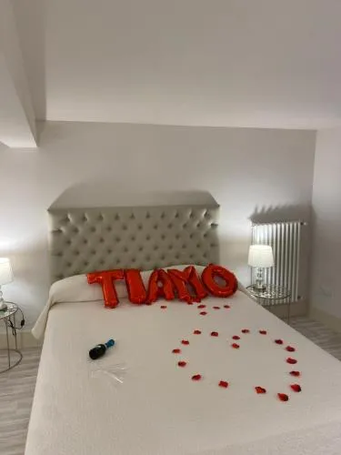 Home dentro il teatro photo 9