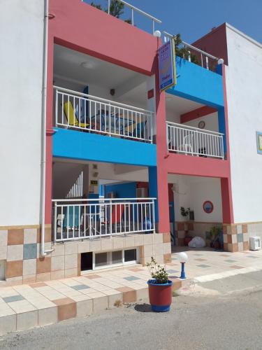 Fotografie z fotogalerie ubytování Ladikos Beach Hotel v destinaci Kardamaina