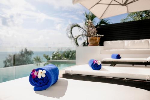Πισίνα στο ή κοντά στο Surin Heights Villa