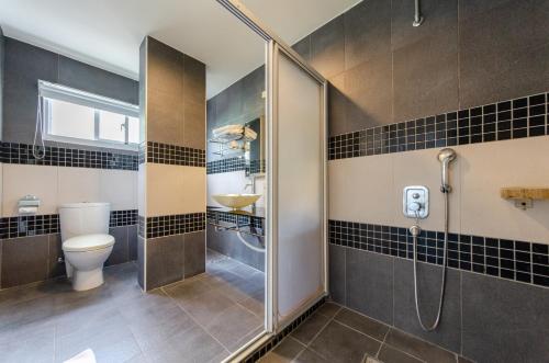 Koupelna v ubytování Lanhiwan Inn