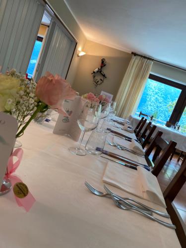 Galería fotográfica de Albergo La Perla en Craveggia