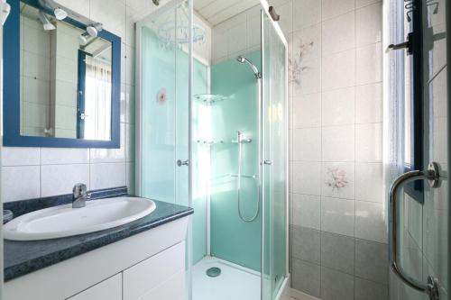 Ванна кімната в L'Ariola