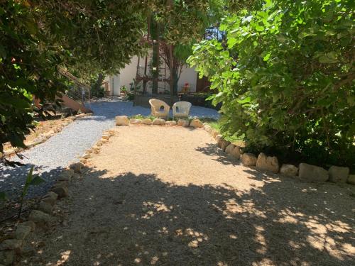 Photo de la galerie de l'établissement La parenthèse méditerranéenne, à Servian