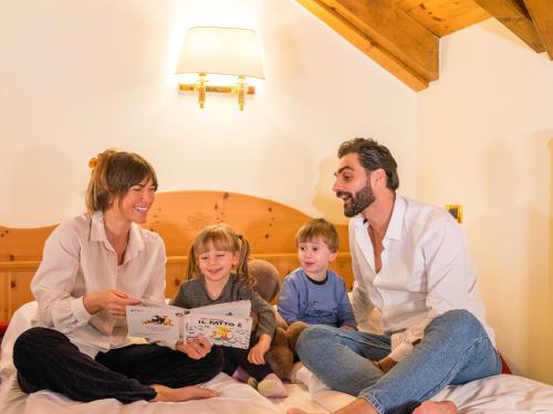 Huéspedes de Albergo Dimaro Wellness Hotel