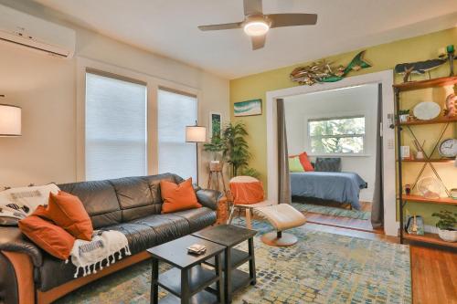 Khu vực ghế ngồi tại St Pete Birds Nest