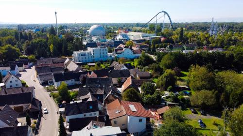 an aerial view of a town with a amusement park at Gästehaus Parkblick in Rust