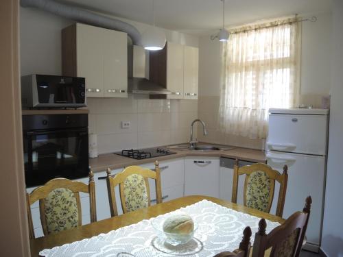 Apartment In Centre for 7