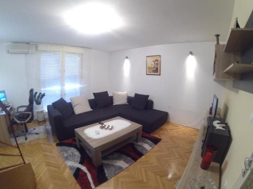 Apartment In Centre for 7