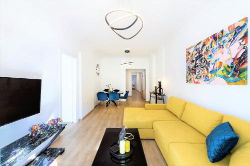 Porto Sea View Apartments - A. Svolou 29