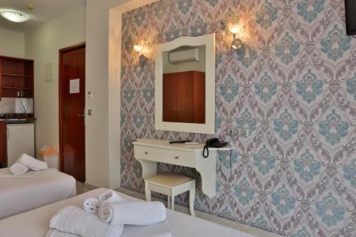 Фотография из галереи FEDRA HOTEL в городе Паралия-Катерини