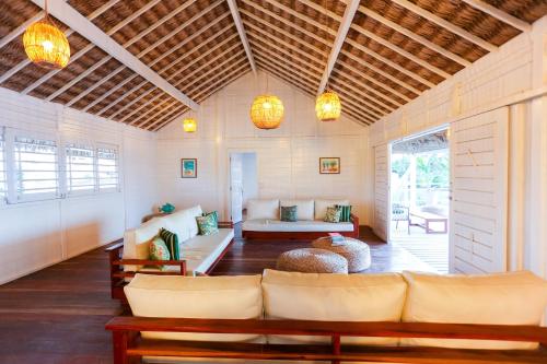 Χώρος καθιστικού στο Villa Tomama by Preabeach Experience