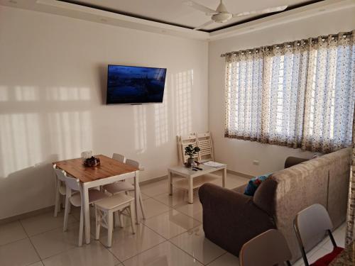 Μια τηλεόραση ή/και κέντρο ψυχαγωγίας στο KSL Residence