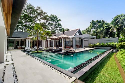 Villa Waterfall by BaliSuperHost