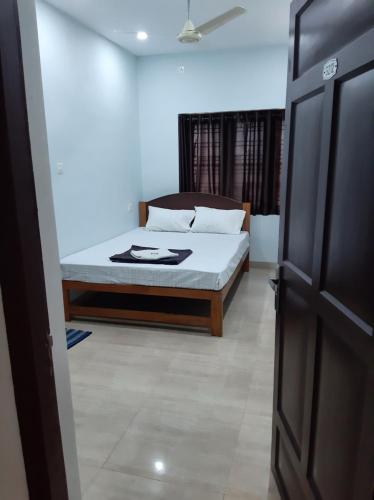 Gallery image of MADAPARAMBIL RESIDENCY in Alwaye