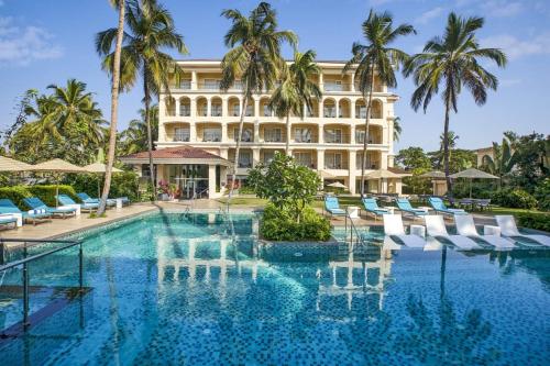 Bazén v ubytování Holiday Inn Goa Candolim nebo v jeho okolí
