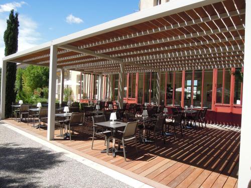 Εστιατόριο ή άλλο μέρος για φαγητό στο Hotel Estelou