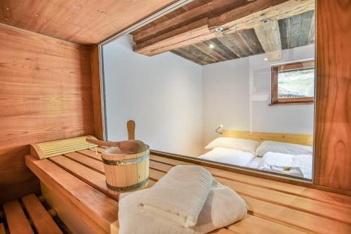 Una cama o camas en una habitación de Bodmen 305