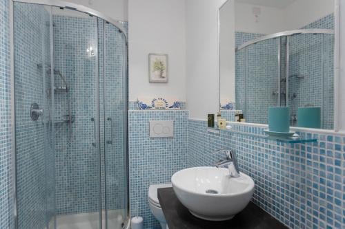 Hotel Antaresにあるバスルーム