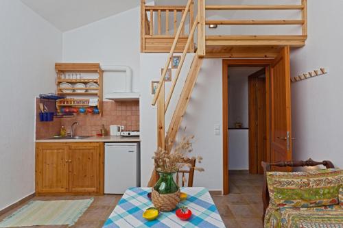 Ett kök eller pentry på Del Sol Skopelos
