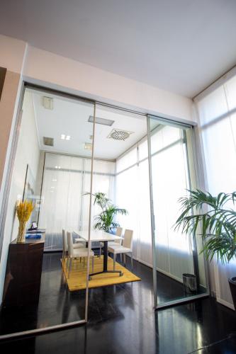 Galería fotográfica de Hotel Cavour by LVG Hotel Collection en Novara