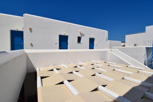 Gallery image of Ayeri Hotel in Parikia
