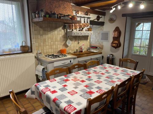 Imagen de la galería de Gite paisible a la Roche, en Cercles