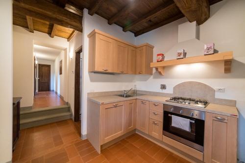 Η κουζίνα ή μικρή κουζίνα στο Borgo Macereto