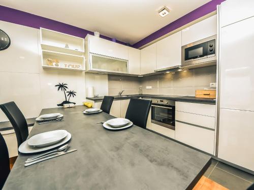 Apartment Mare by Interhome