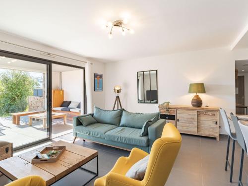 Apartment Domaine d'Arca-3 by Interhome