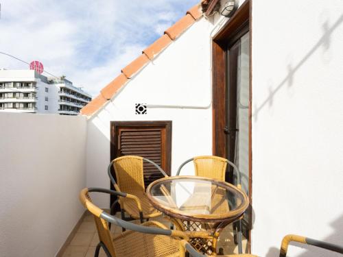 Balkón nebo terasa v ubytování Apartment Comfy Altemar-1 by Interhome