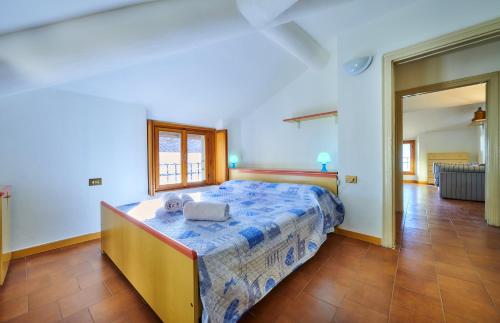 Romantic house photo 2
