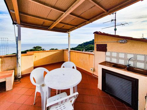 Appartamento Capo Arco Terrazza – Photos 4