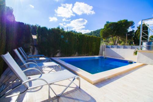 Soleado chalet con Piscina, WIFI y A/C photo 3
