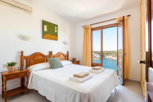 Katil atau katil-katil dalam bilik di Villa Vista Alegre - Cala Galdana