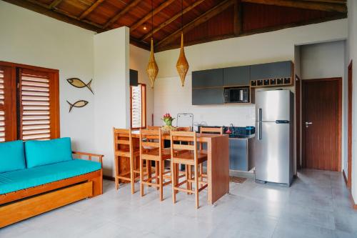 Dapur atau dapur kecil di Casa TRIP - 2 suítes na praia de Taipu de Fora