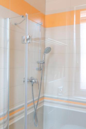 Ένα μπάνιο στο Diana Apartments Karlovy Vary