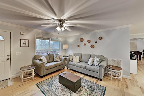 Brownstone Escape – Photos 2