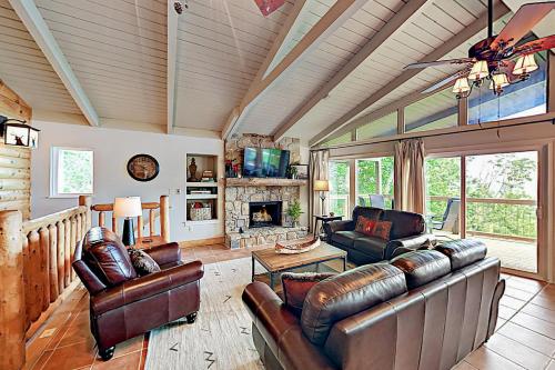 Stone Cabin – Photos 2