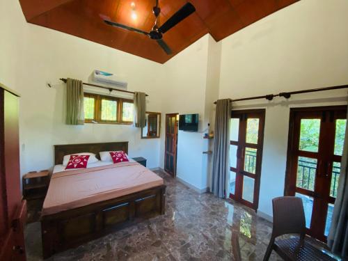 Postel nebo postele na pokoji v ubytování Ritigala Hideaway