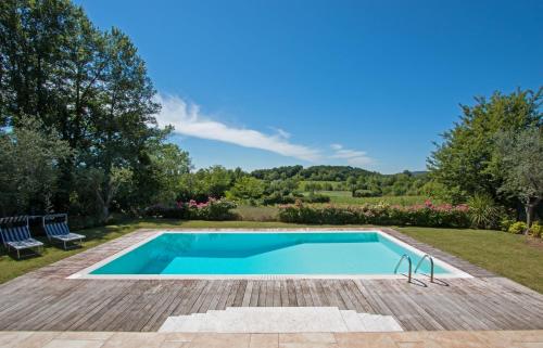 Imagen de la galería de Villa Marina con piscina by Wonderful Italy, en Soiano del Lago