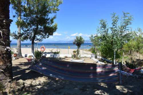 Φωτογραφία από το άλμπουμ του Bouka Beachfront Bungalows στον Άγιο Νικόλαο
