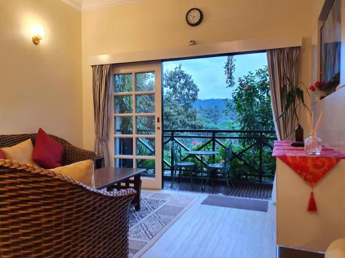 Un balcón o terraza en Gerard's "Backpackers" Roomstay No Children Adults only