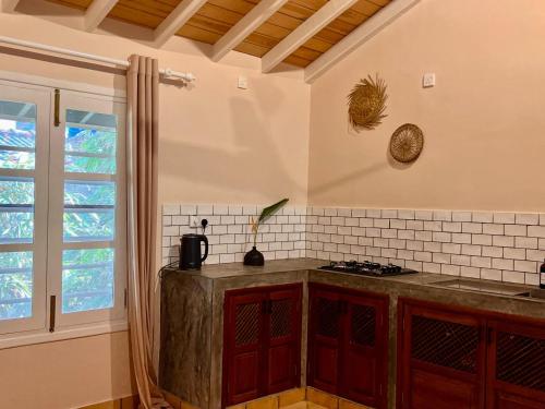 Una cocina o cocineta en THE SLOW vegan hotel