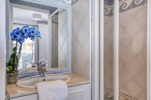Horizon Blue Lux Apartment