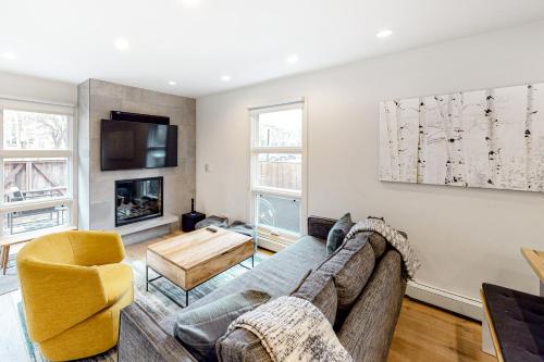 South Original Unit C – Photos 3
